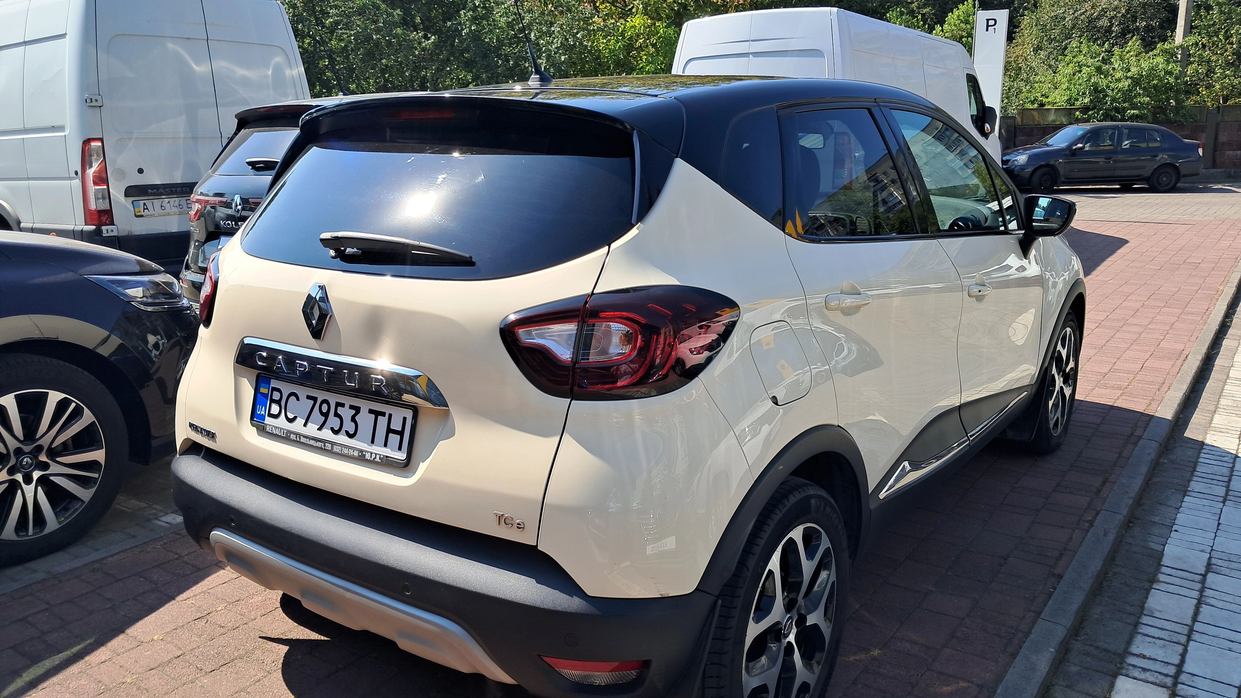 Renault Captur-2